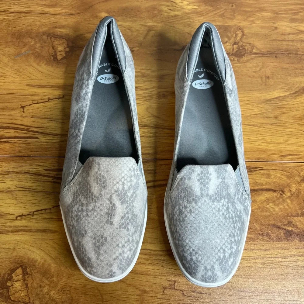 Dr SchollsSlip On‎ Flats Shoes Women Size 9 Comfort Gray Snake Skin Print NEW